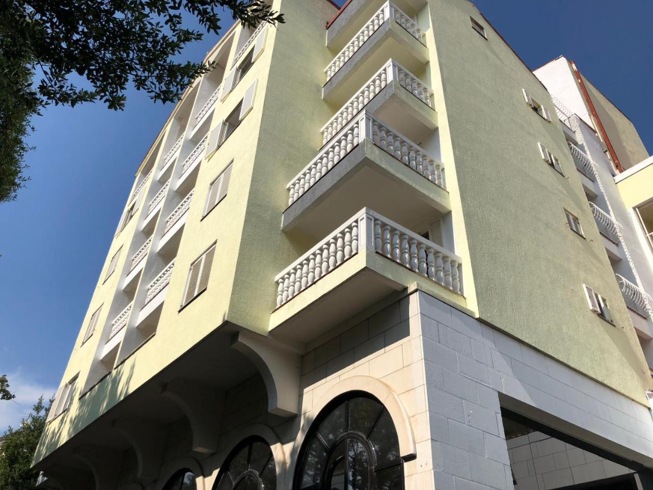 Hotel Park Crikvenica Esterno foto