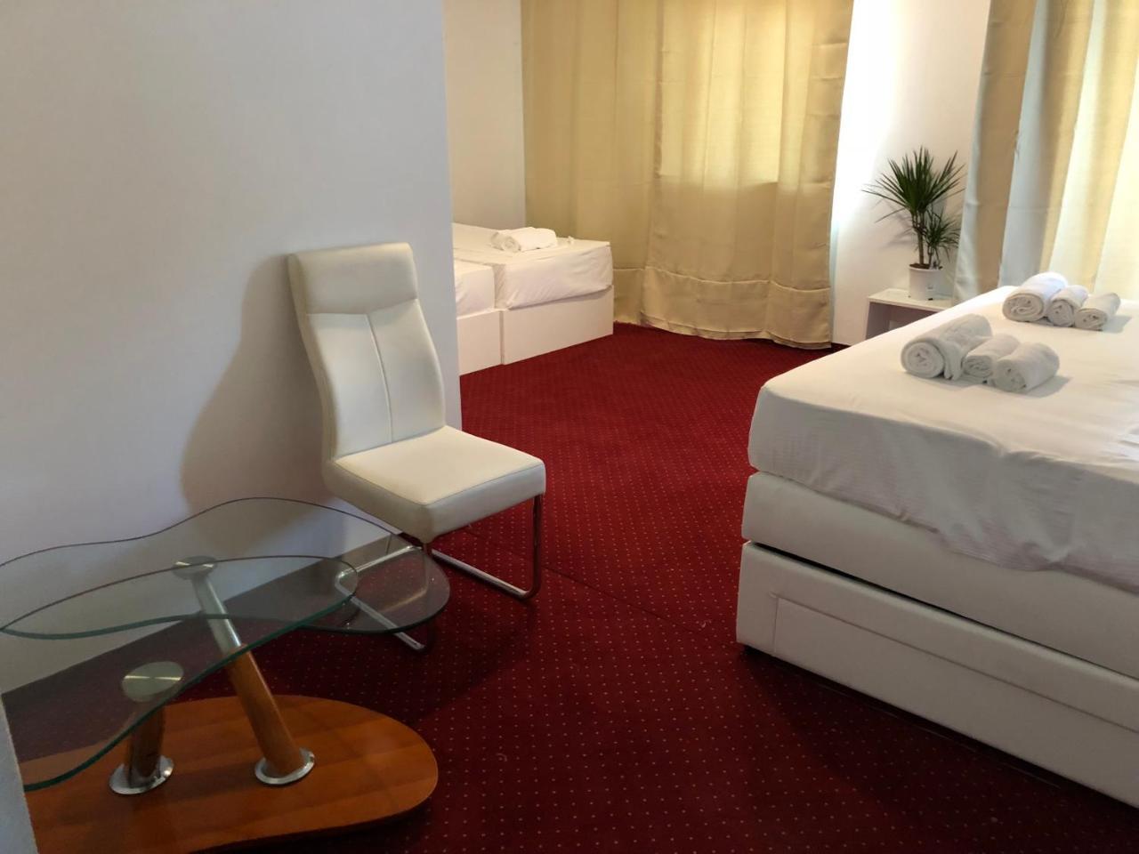 Hotel Park Crikvenica Esterno foto